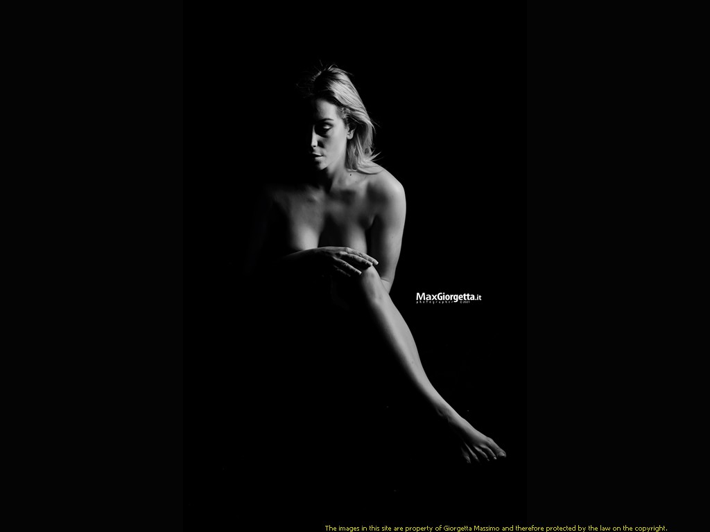 _D852306m