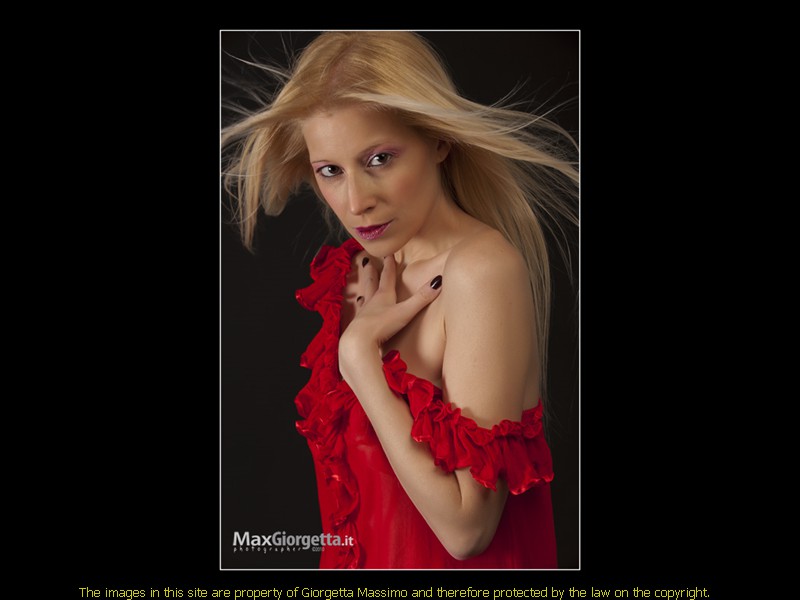 _R709670