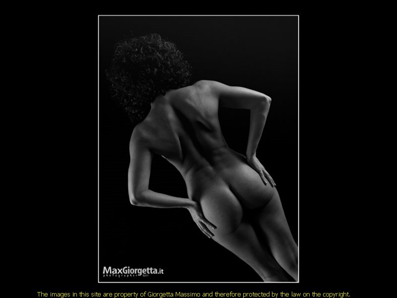 _R714716