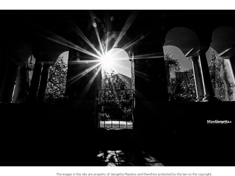 _B665342m