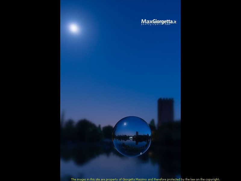 _M651593m